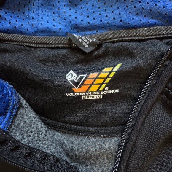 Y2K Volcom V-Line Mens 1/4 Zip Hoodie Size Med Black Surf Skate Grunge Vintage - Picture 2 of 8